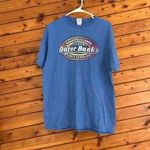 Outer banks men’s size large graphic T-shirt
